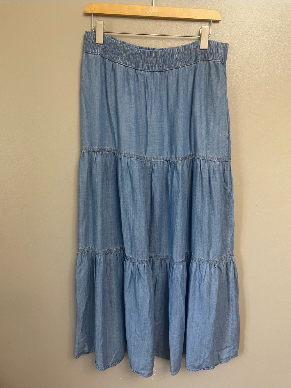 Sigrid Olsen, Tiered Maxi Skirt, Elastic Waist, Pockets, Chambray/Denim, M - Picture 3 of 6